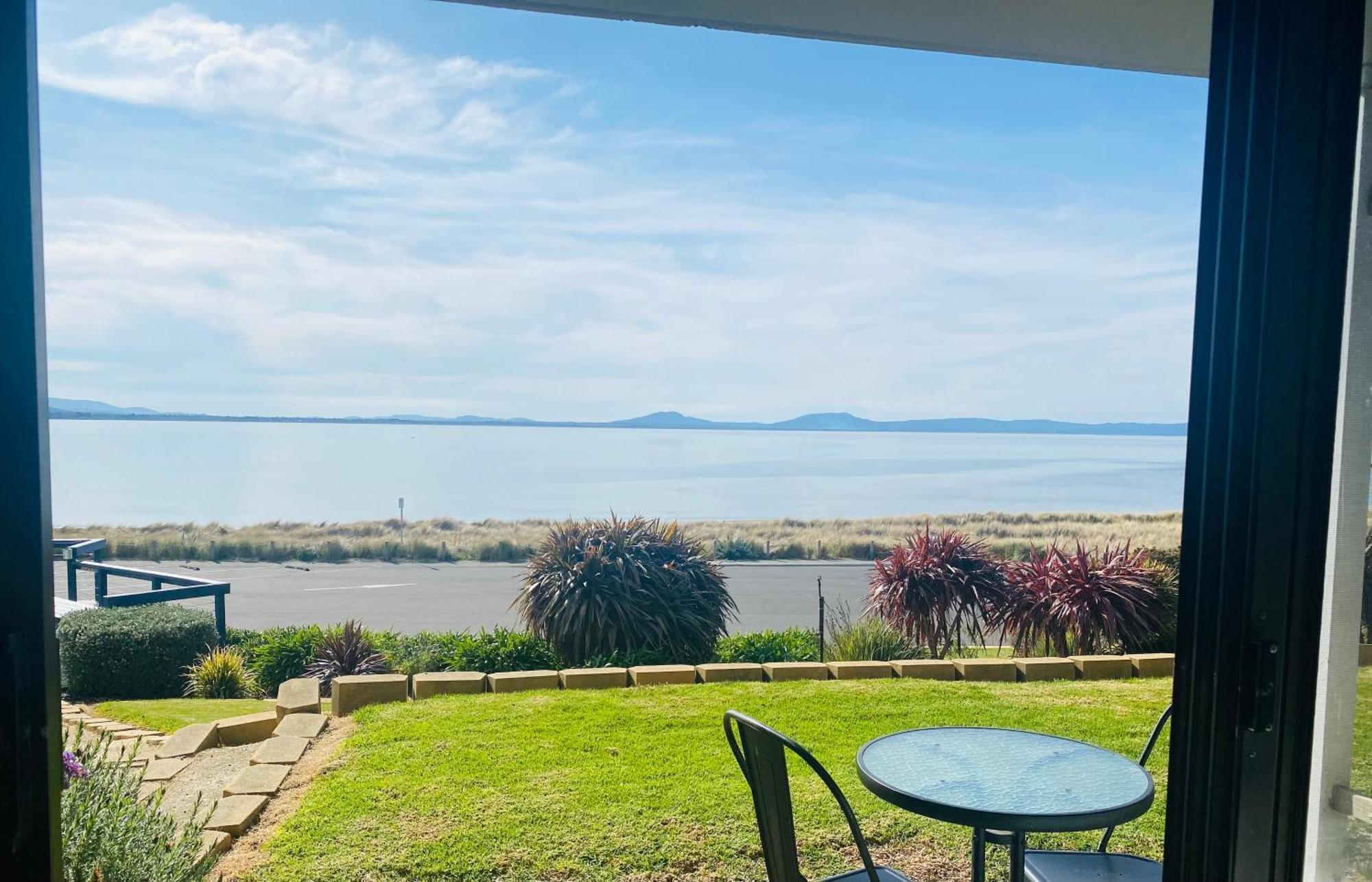 Double or Twin Room with Bay View - Ground Floor