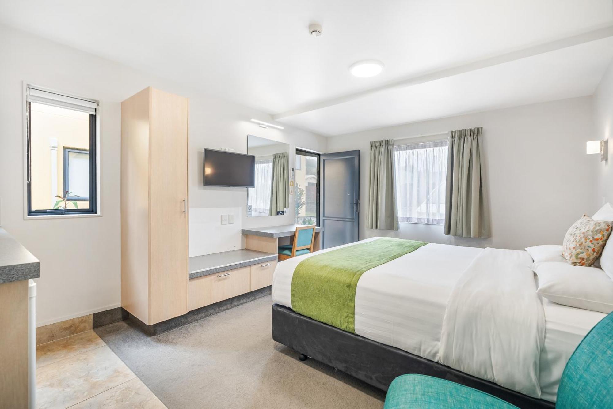 King Spa Studio,1632216808:JPEG