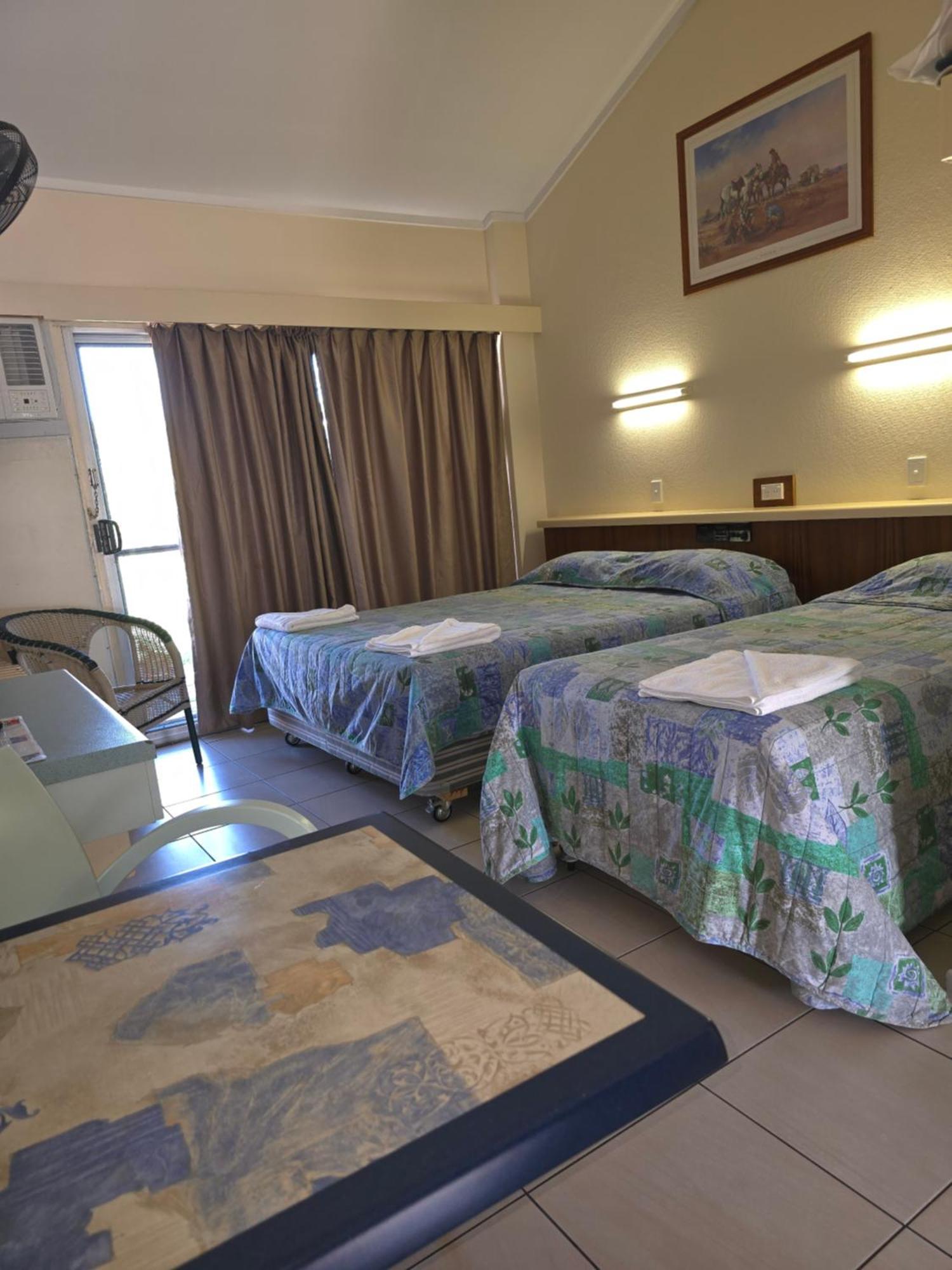 Comfort Triple Room with Shower