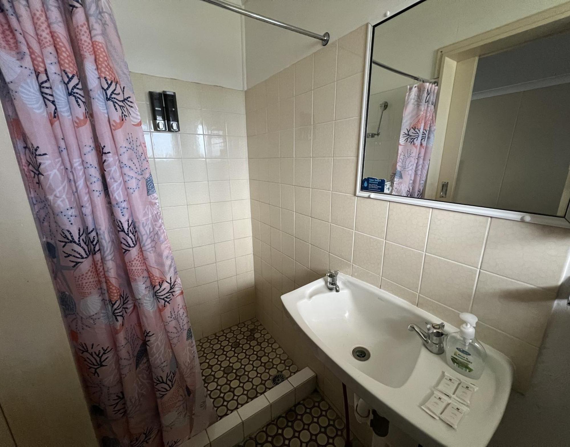 Standard Family Room,1645133314:JPEG