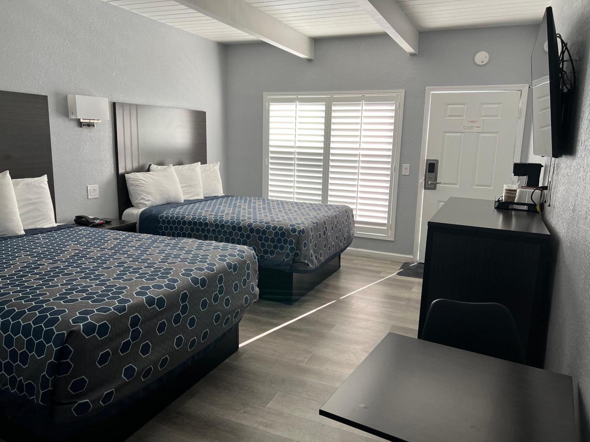 Queen Room with Two Queen Beds