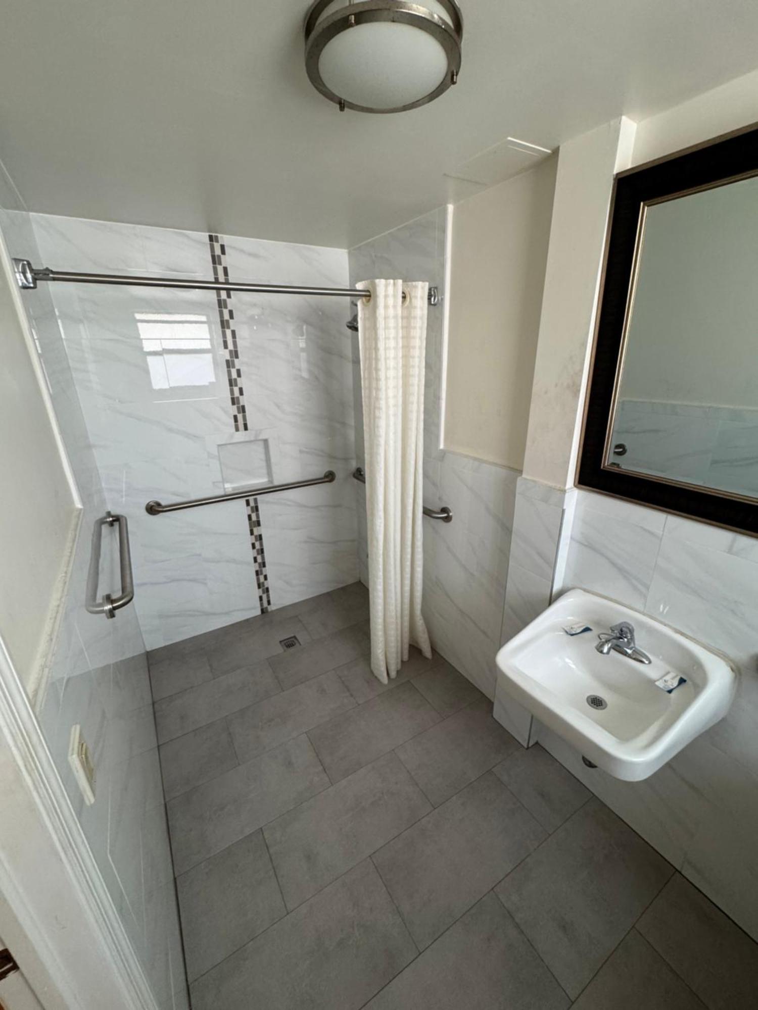 Single Room - Disability Access