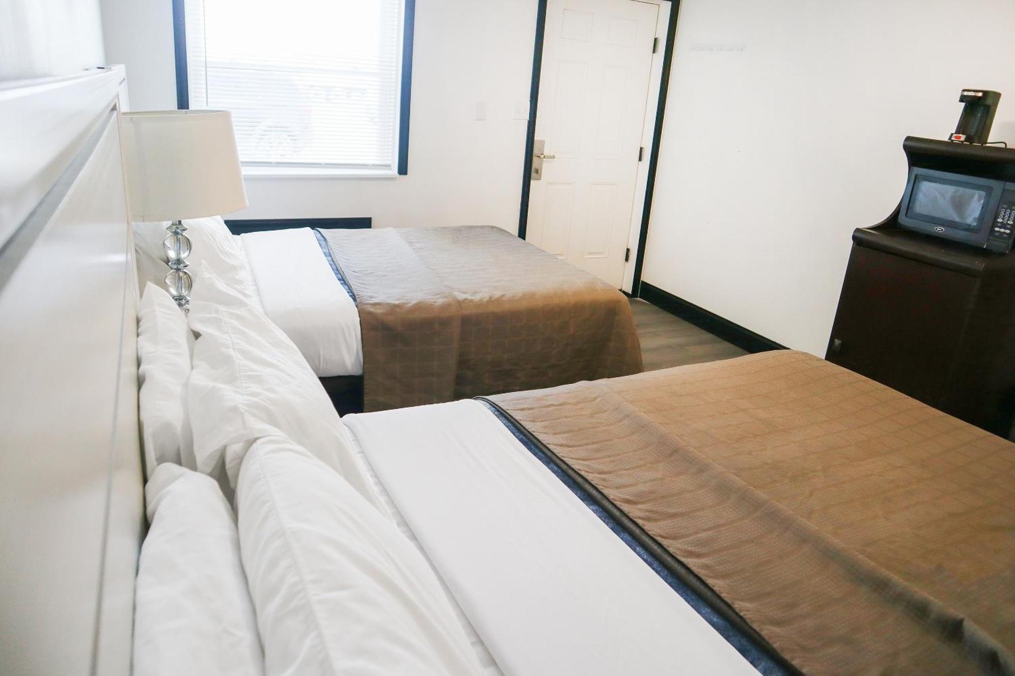 2 Full Bed