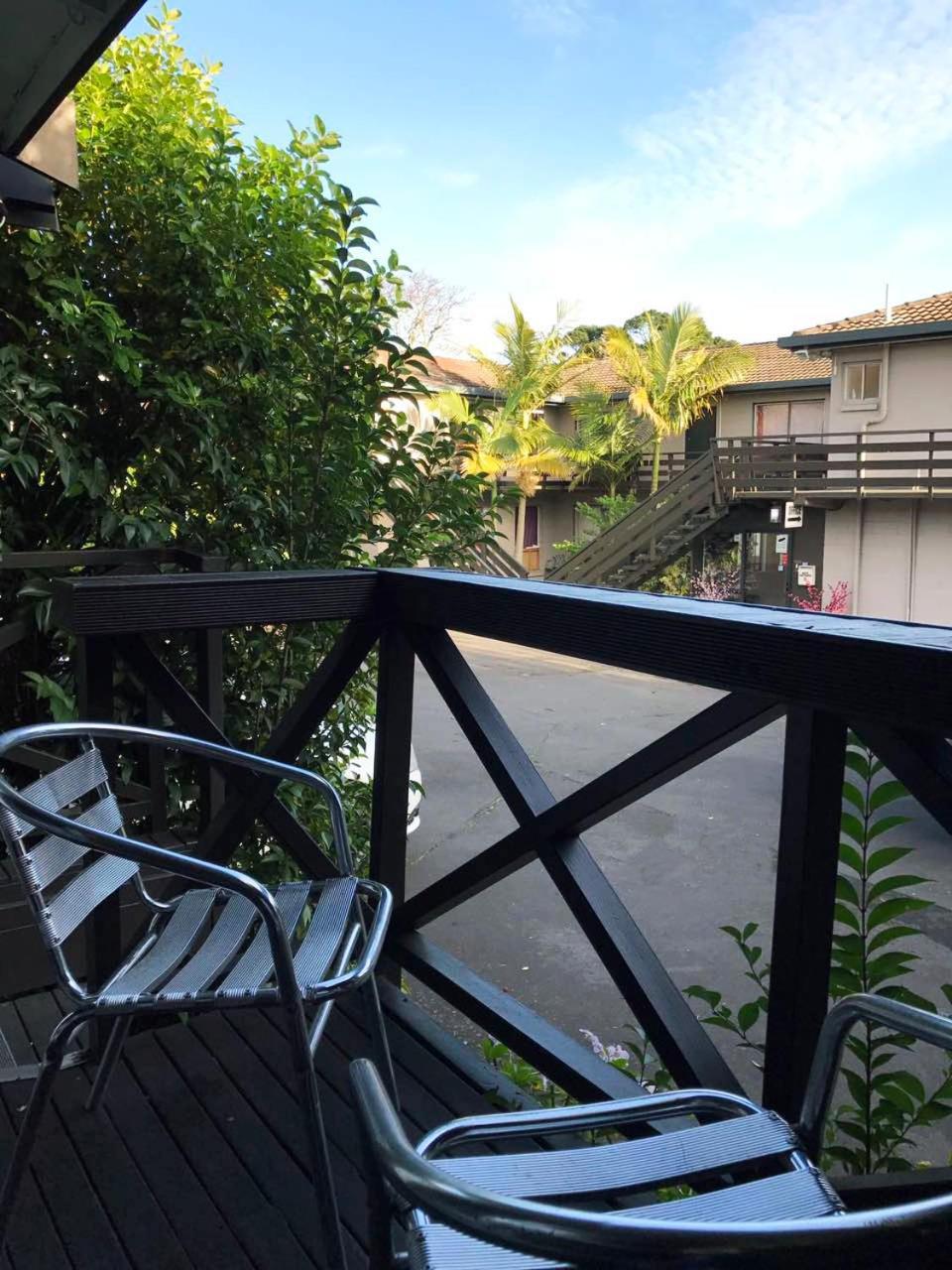 Studio with Kitchenette,1669829860:JPEG