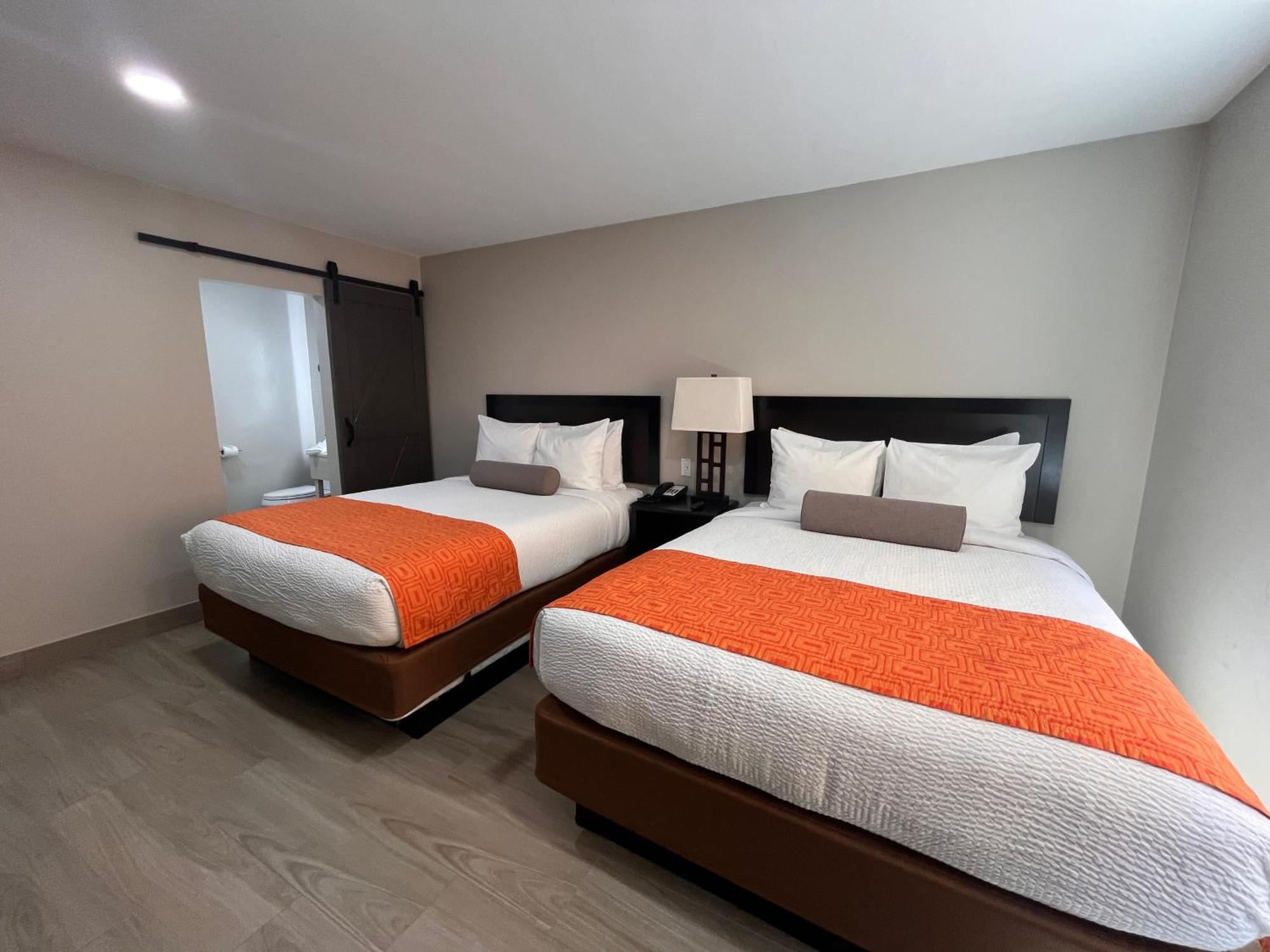 Queen Room with Two Queen Beds and Kitchenette - Non-Smoking