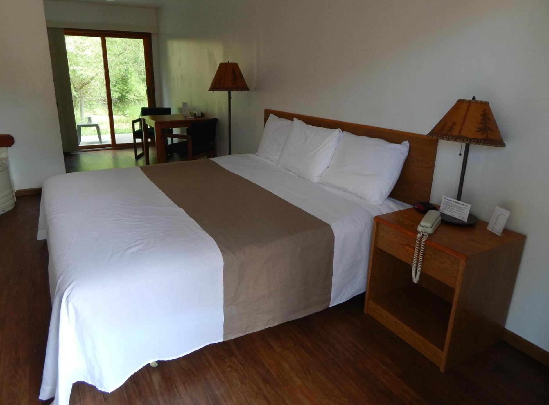 King Bed Non-Smoking