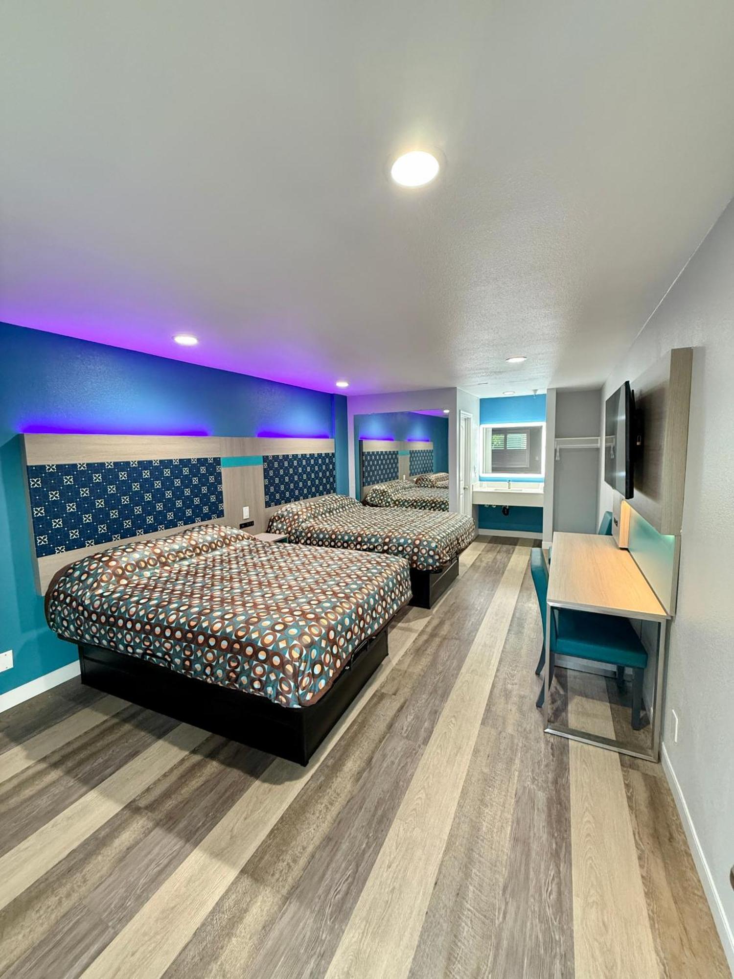 Queen Room with Two Queen Beds
