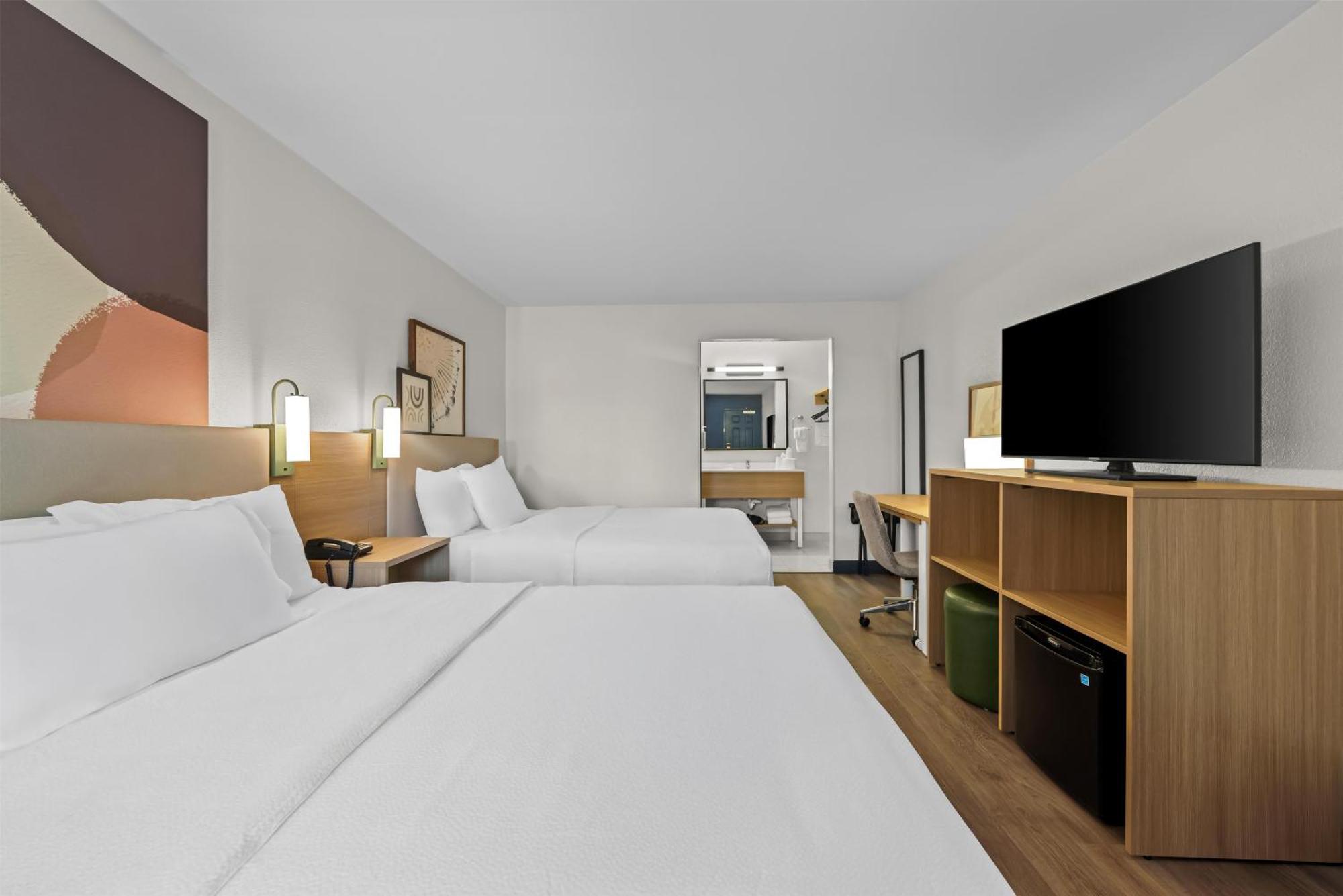 Queen Room with Two Queen Beds