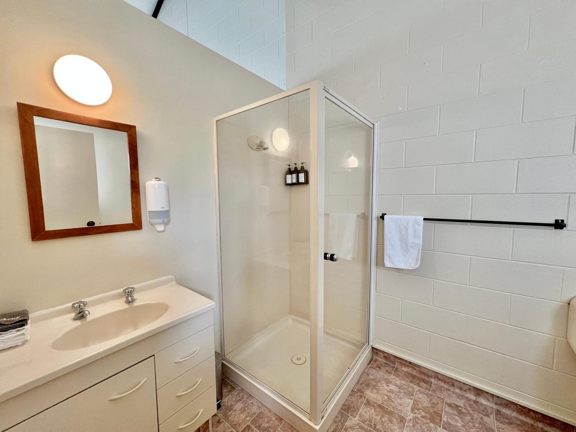 Studio with Balcony,1742751468:JPEG