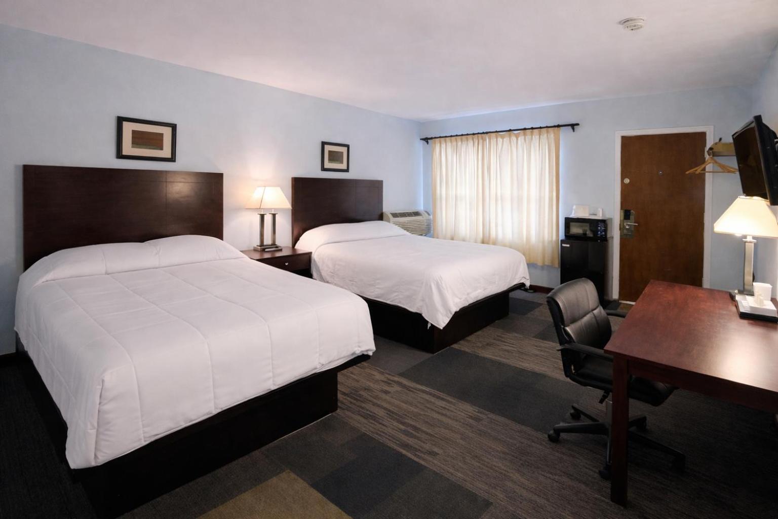 Queen Room with Two Queen Beds - Non-Smoking