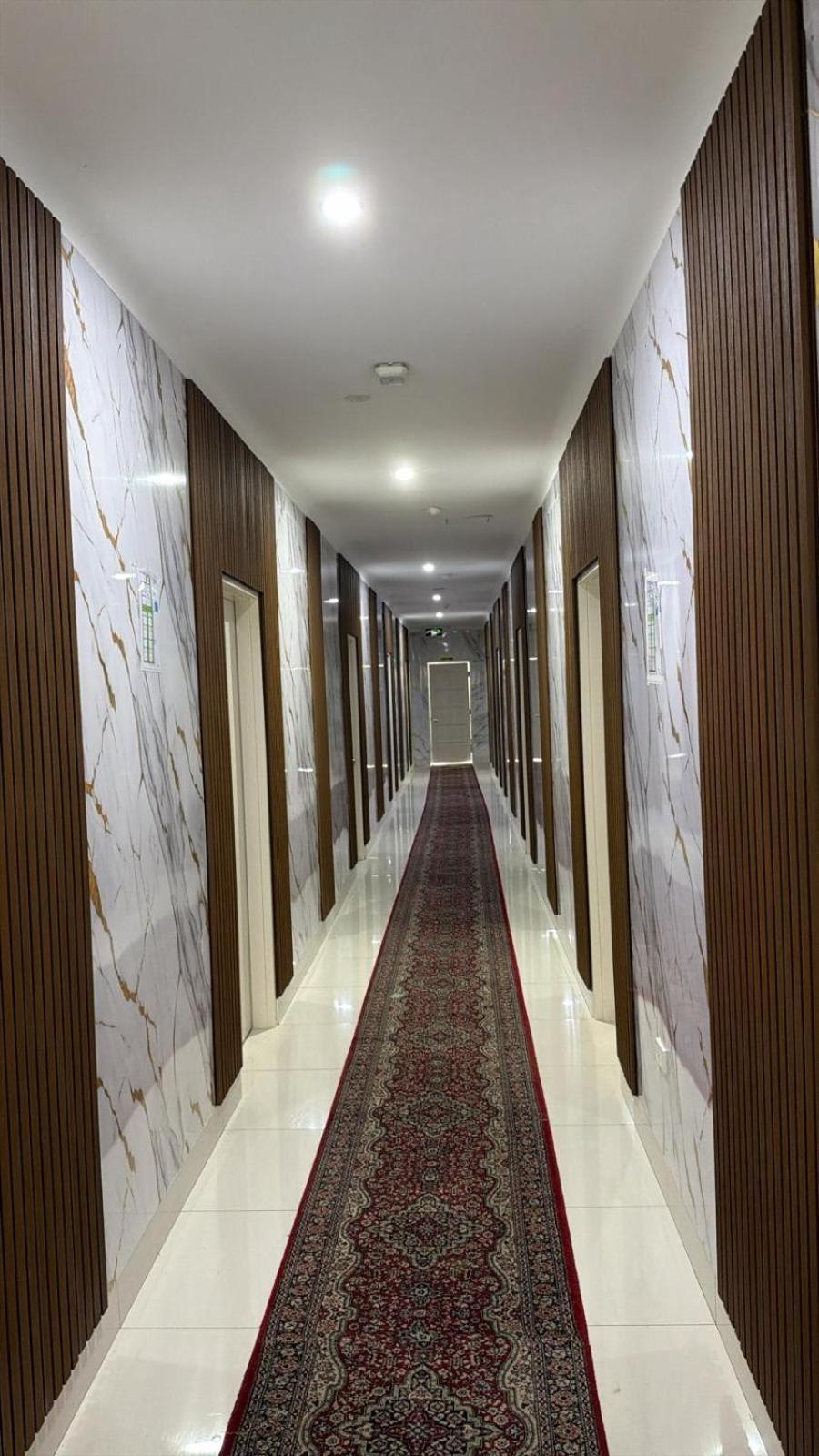 Single Room Shared Shower Toilet,1746931903:JPEG
