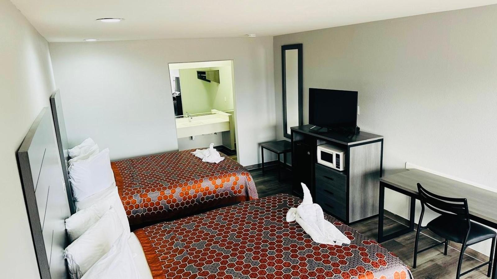 Queen Room with Two Queen Beds
