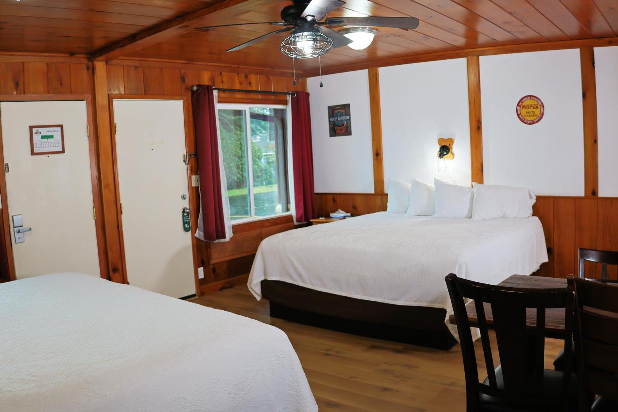 King Quadruple Room Motel,1758392418:JPEG