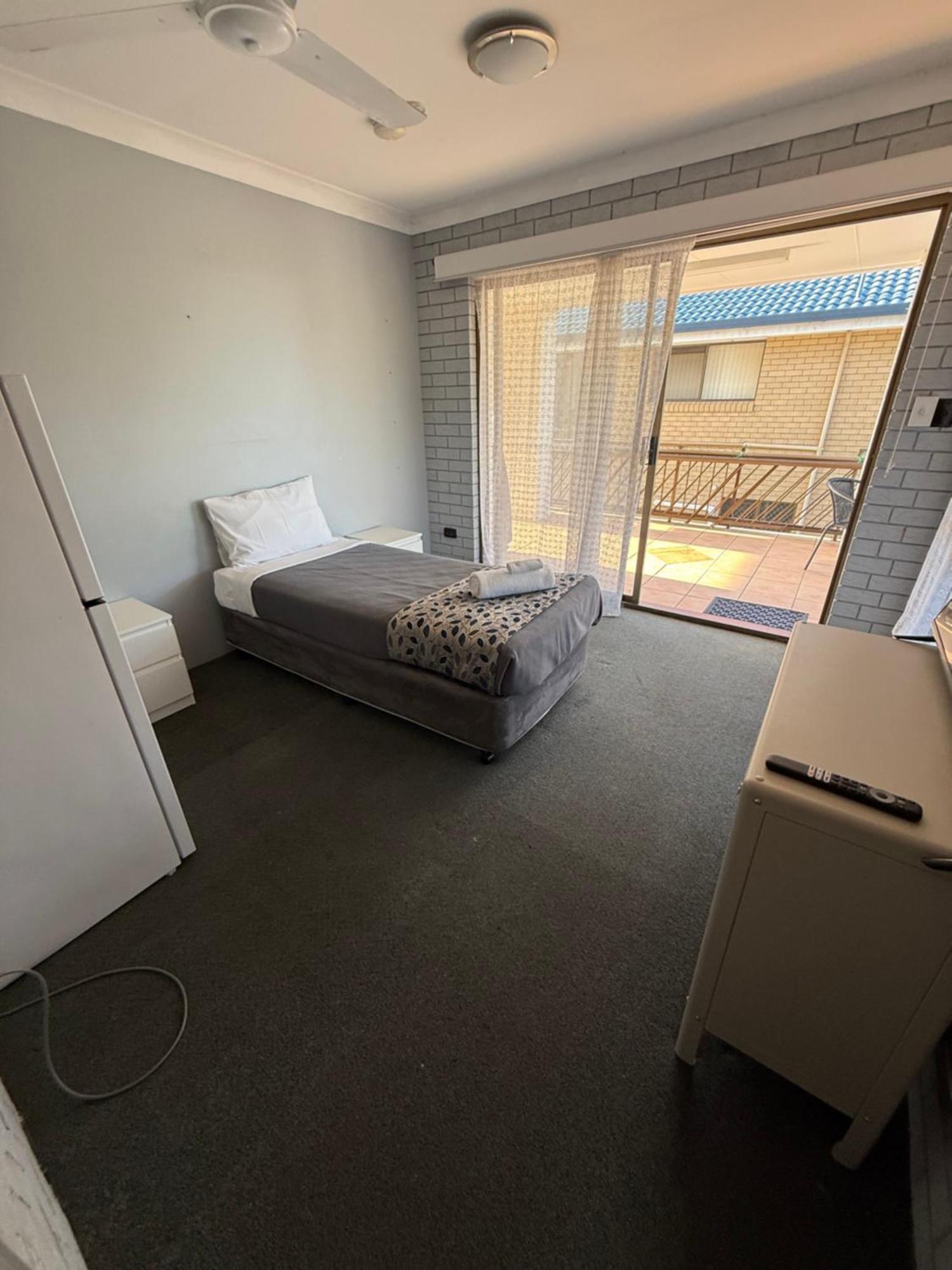 Budget Single Room