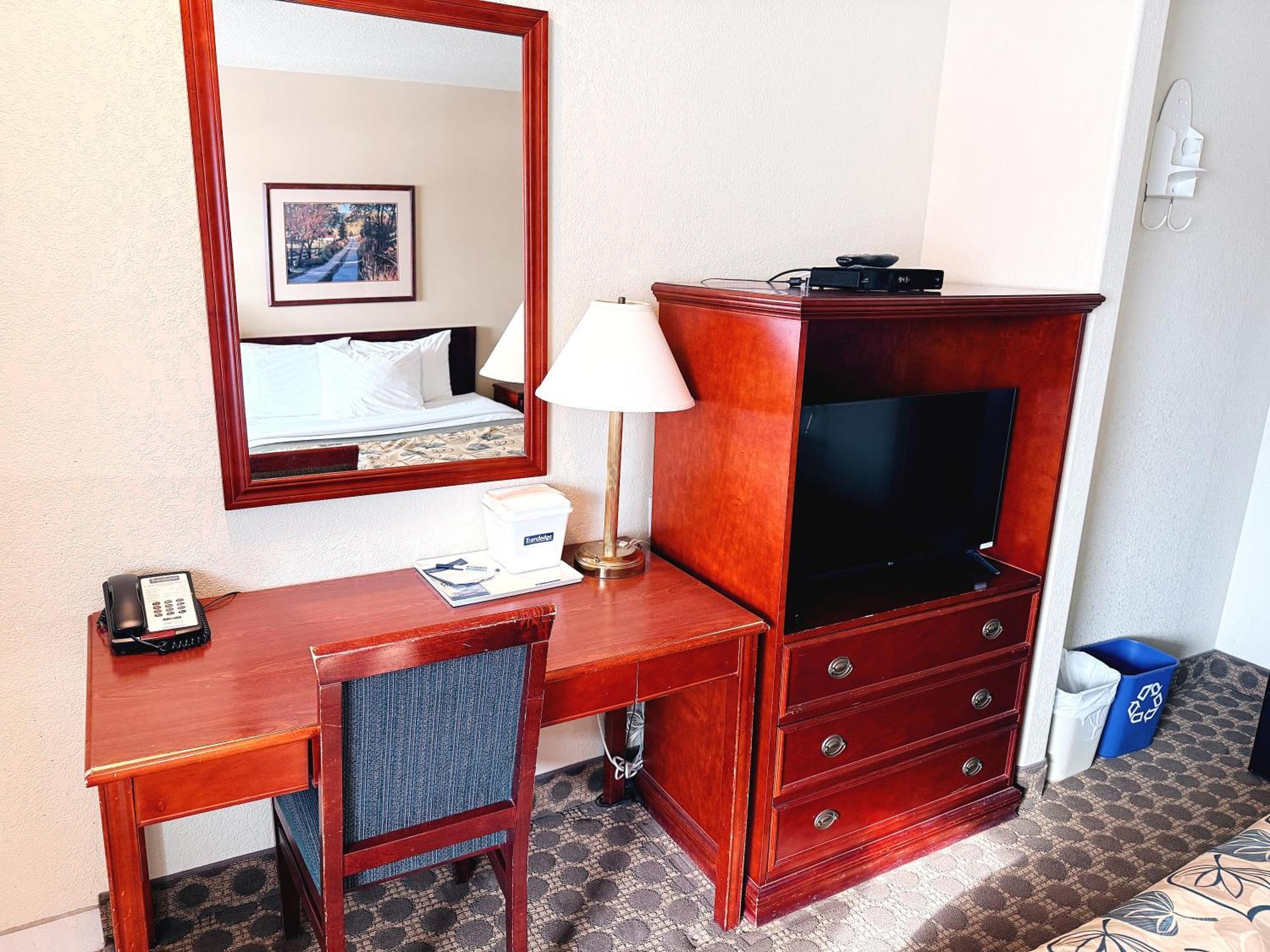 Queen Room with Two Queen Beds