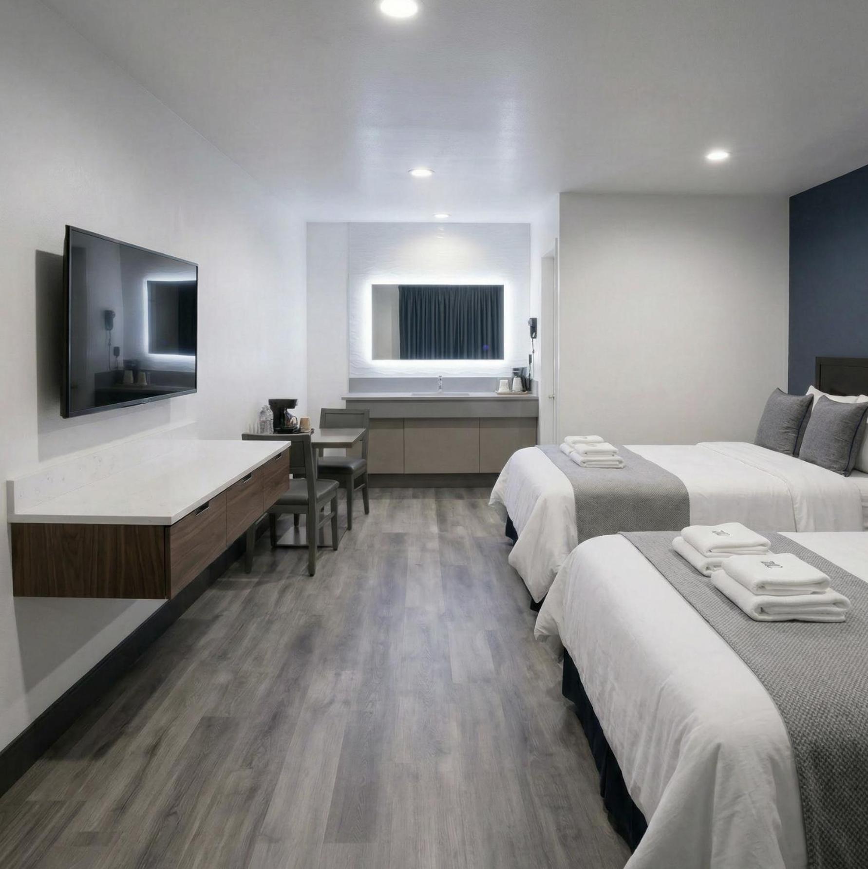 Double Room with Two Double Beds