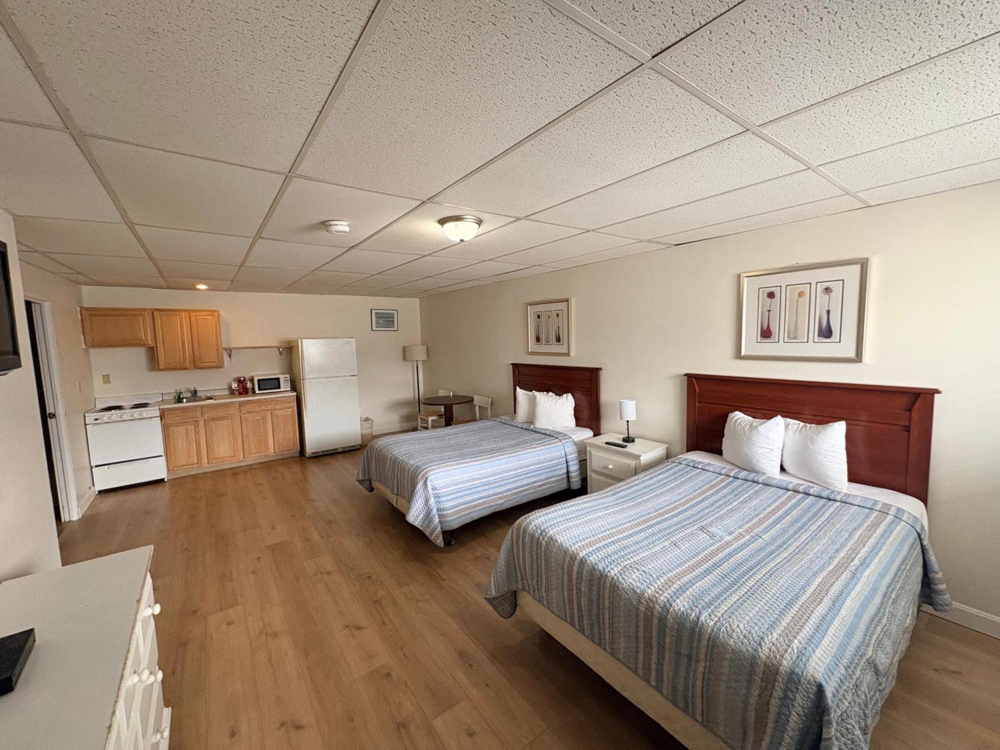 Standard Room Kitchenette,1765314450:JPEG