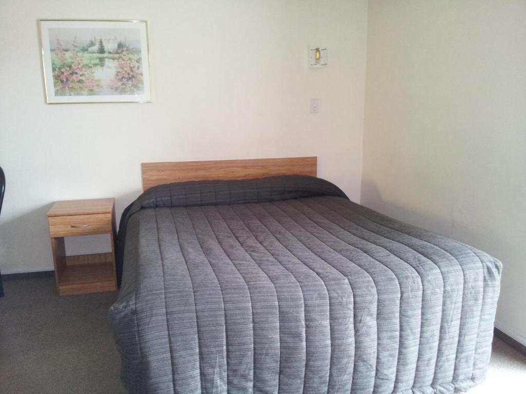 Studio,24927180:JPEG