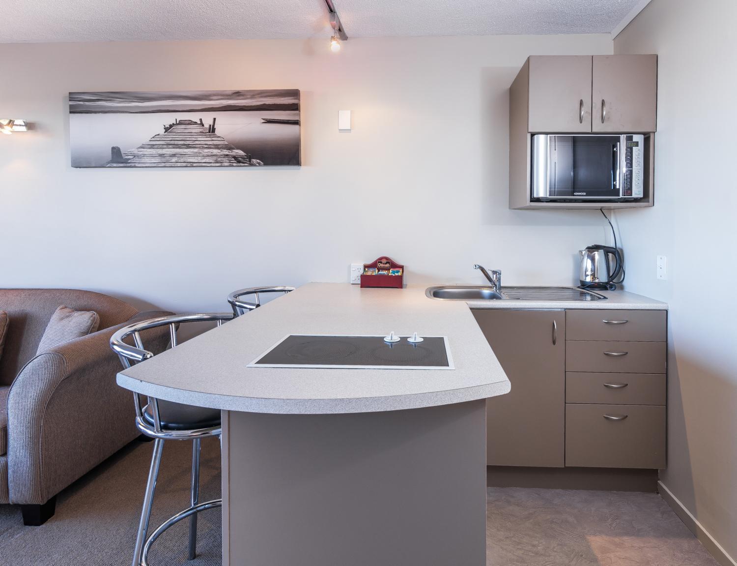 Family One-Bedroom Suite