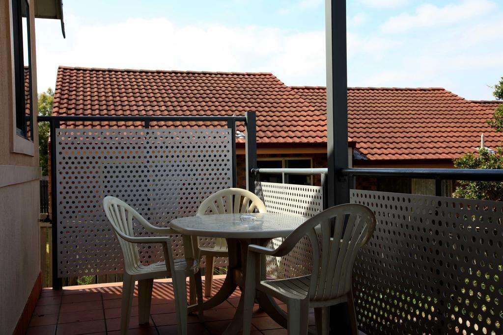 Two-Bedroom Apartment,313878437:JPEG