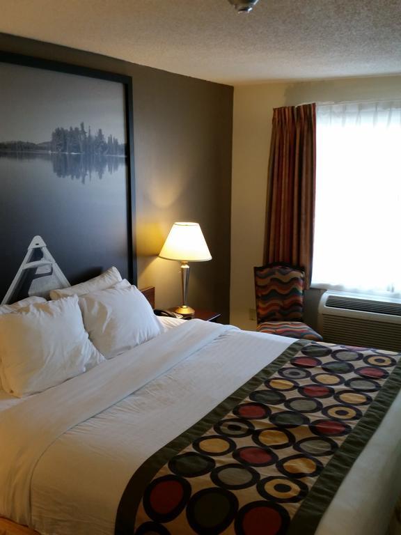 King Room - Non-Smoking,1220914387:JPEG