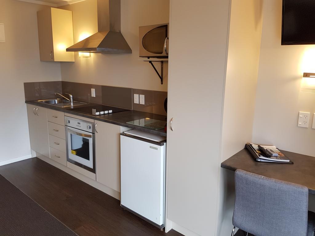 One-Bedroom Executive Suite