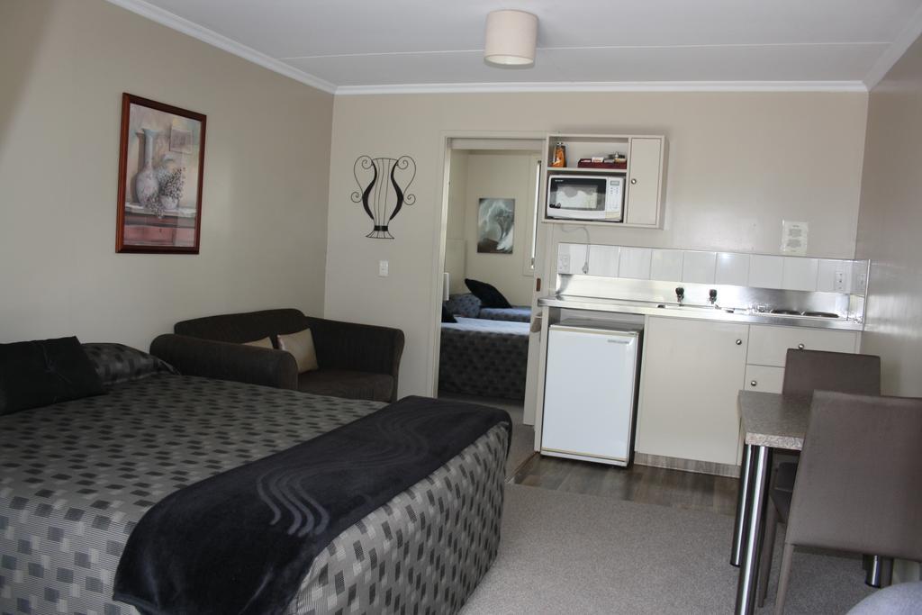 One-Bedroom Apartment - B