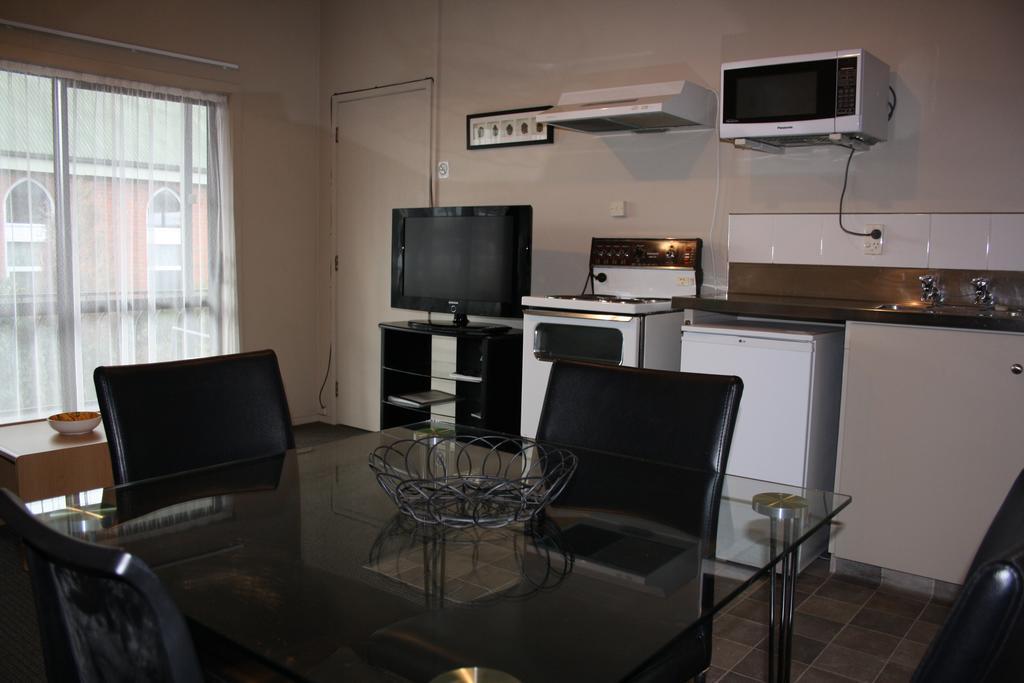 One-Bedroom Apartment -Top Floor