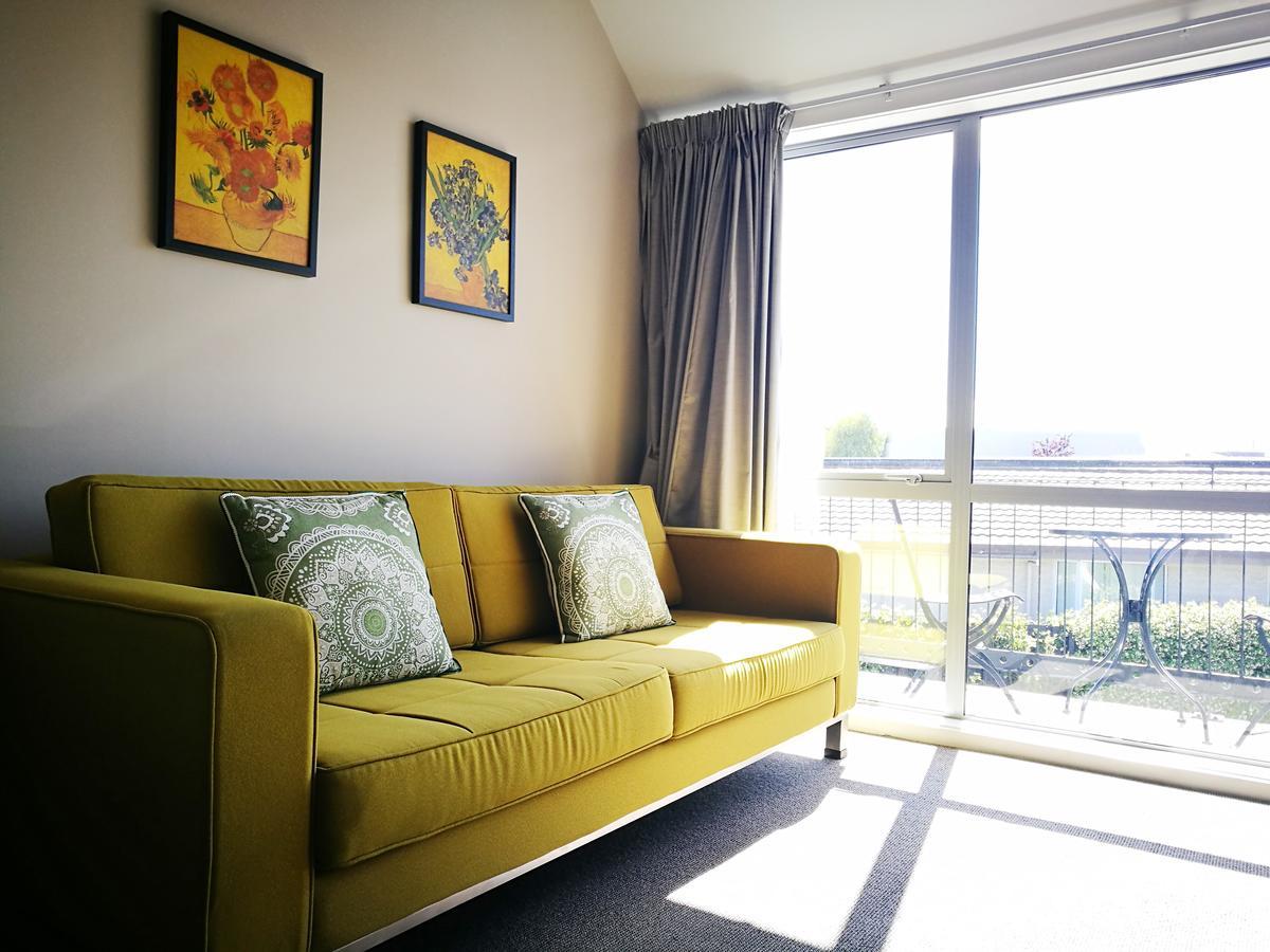 King Studio,559493412:JPEG