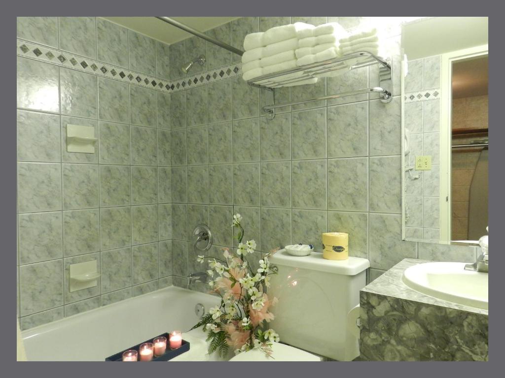 Queen Room - Non-Smoking