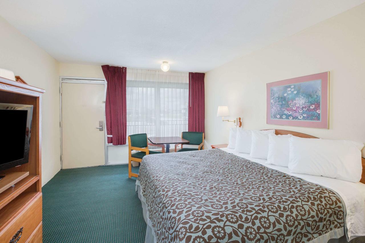 King Room- Non-Smoking