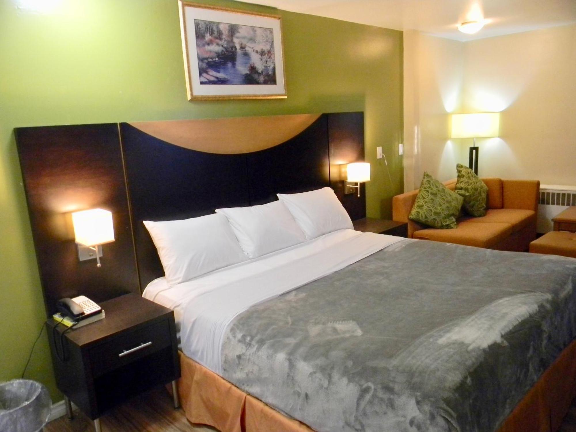 King Room,698261862:JPEG