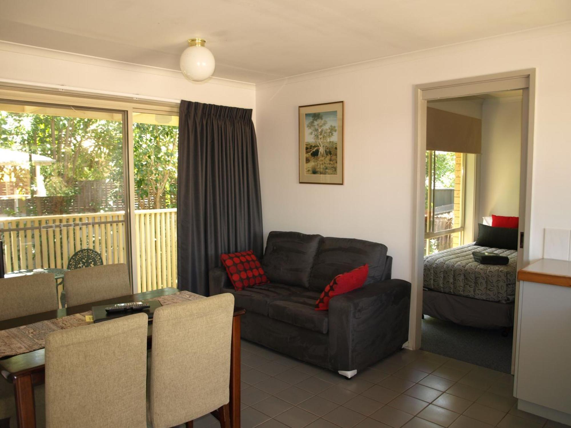 Two-Bedroom Apartment,1584514311:JPEG