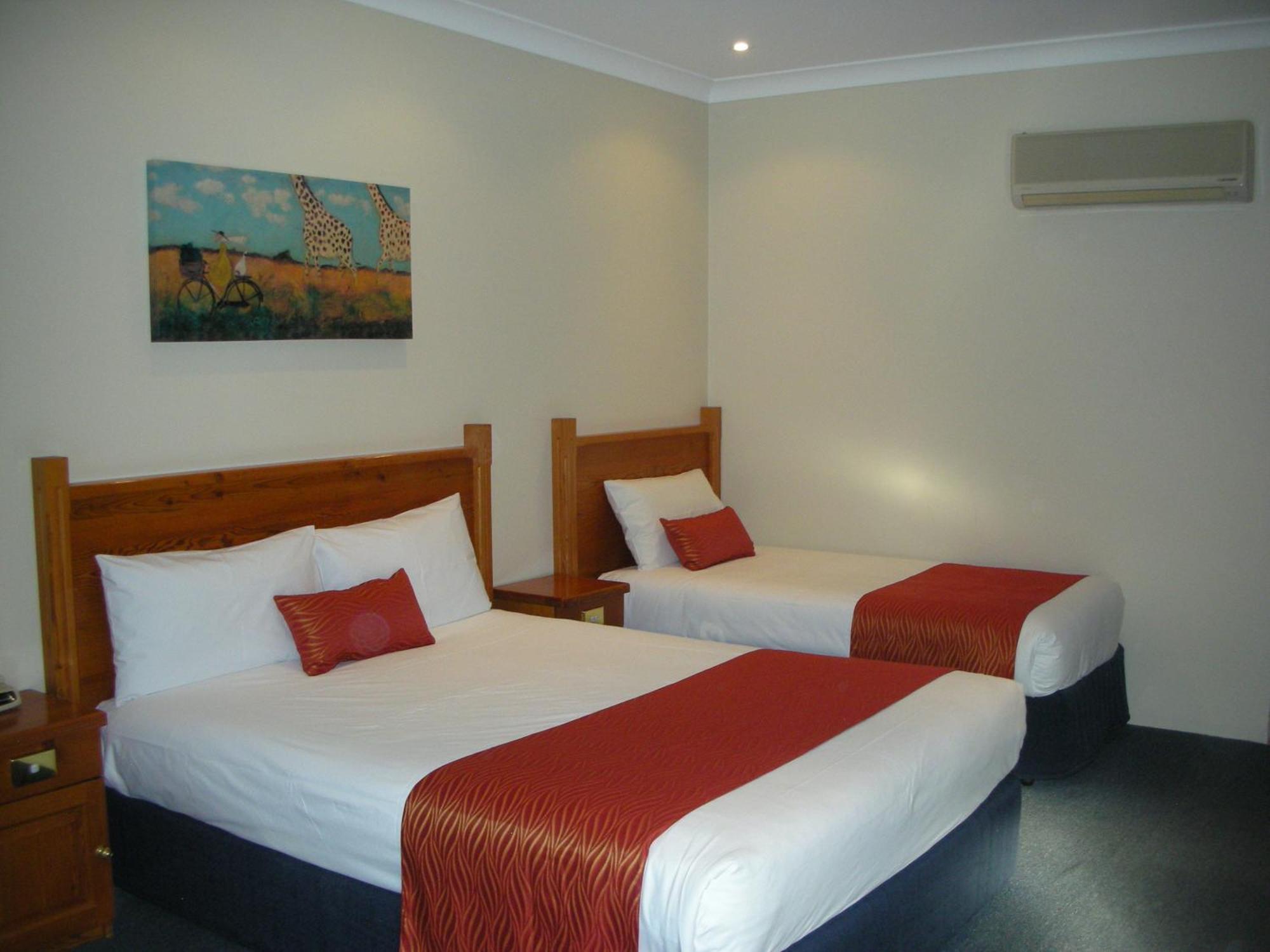 Executive Twin Room,1580698481:JPEG