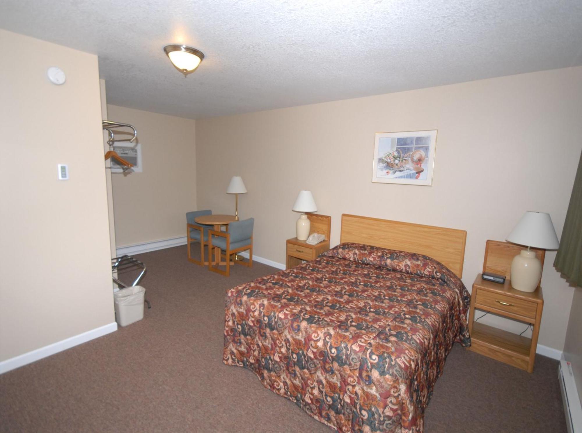 Queen Room with Two Queen Beds