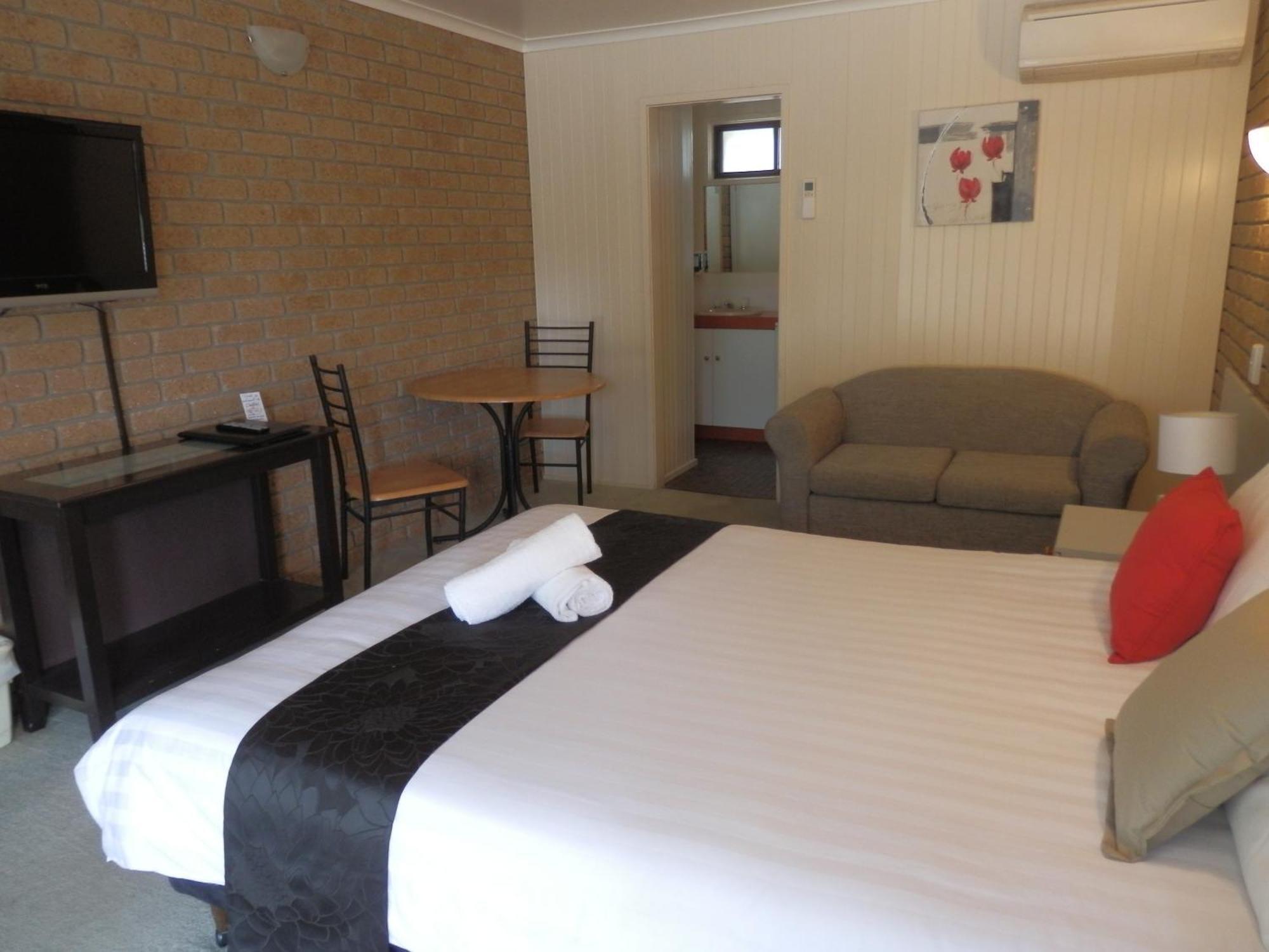 Queen Room,805583691:JPEG