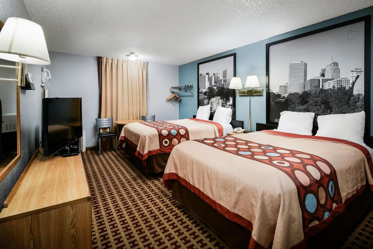 Double Room with Two Double Beds - Smoking
