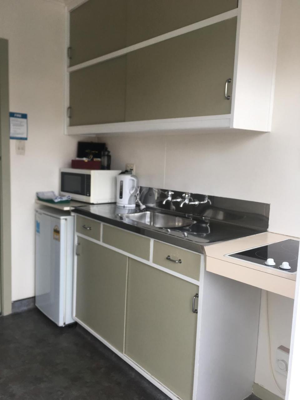 Two-Bedroom Apartment,700254703:JPEG