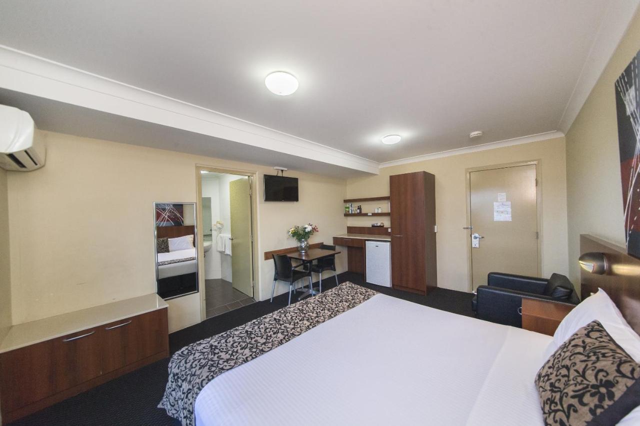 King Room Disability Access,749883194:JPEG