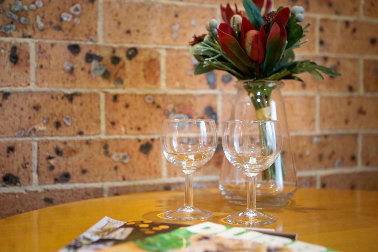 Deluxe Family Room,905621557:JPEG