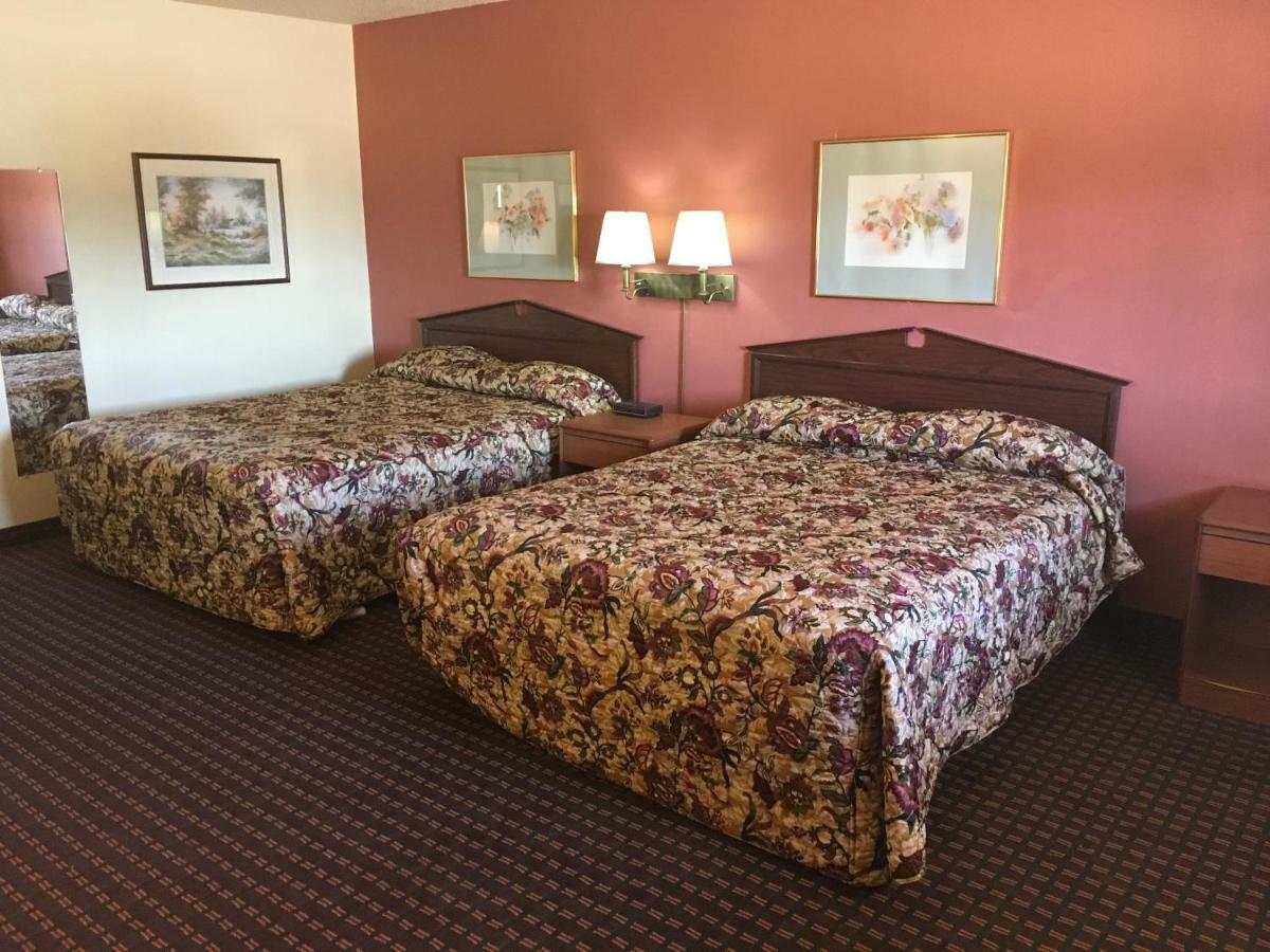 Queen Room with Two Queen Beds
