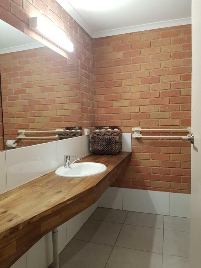 Family Room with Bathroom,815449364:JPEG