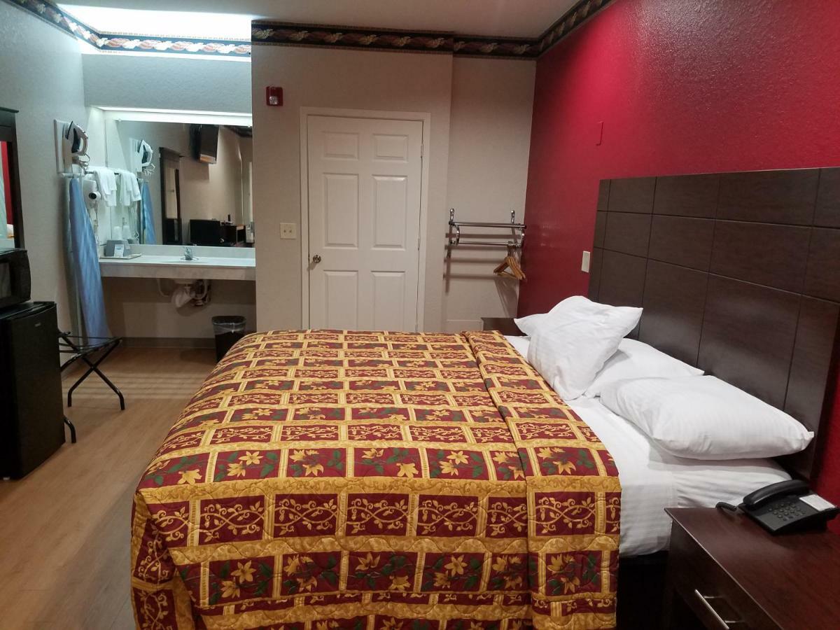 King Room - Non-Smoking -  Disability Access