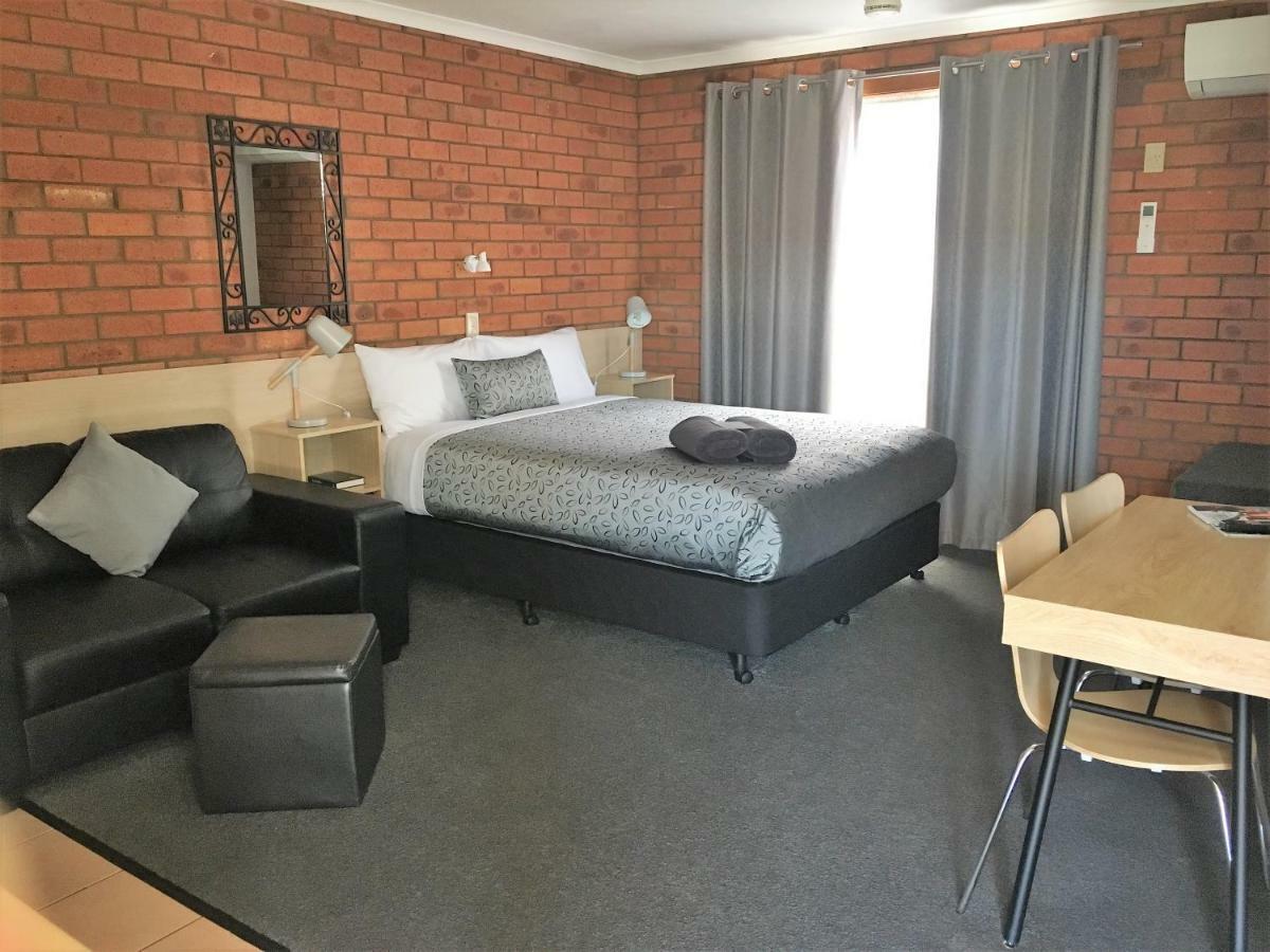 Queen Room,728510263:JPEG