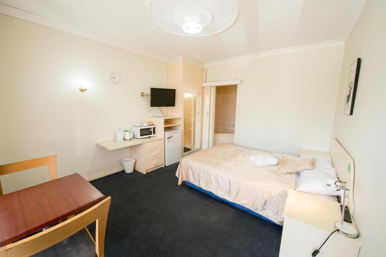 Standard  Queen Spa Room