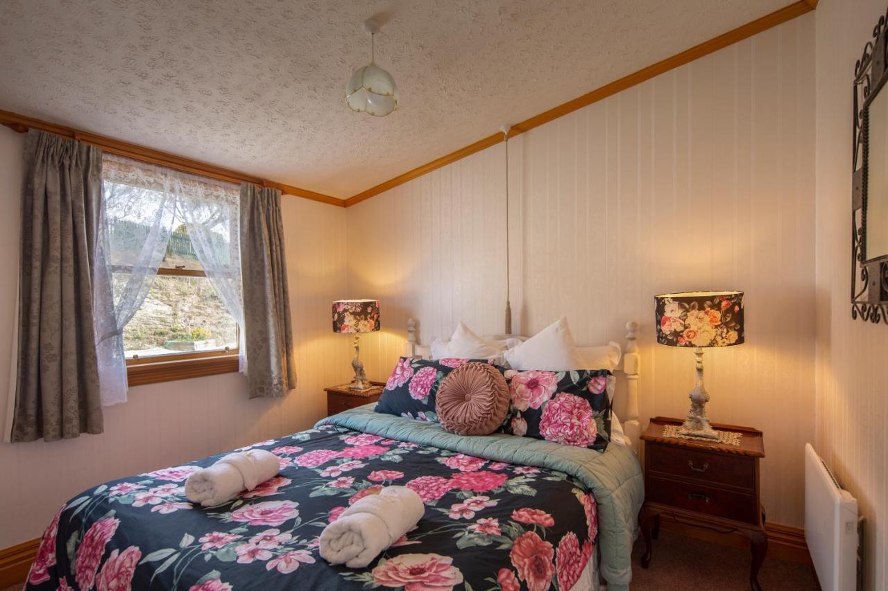 One-Bedroom Cottage