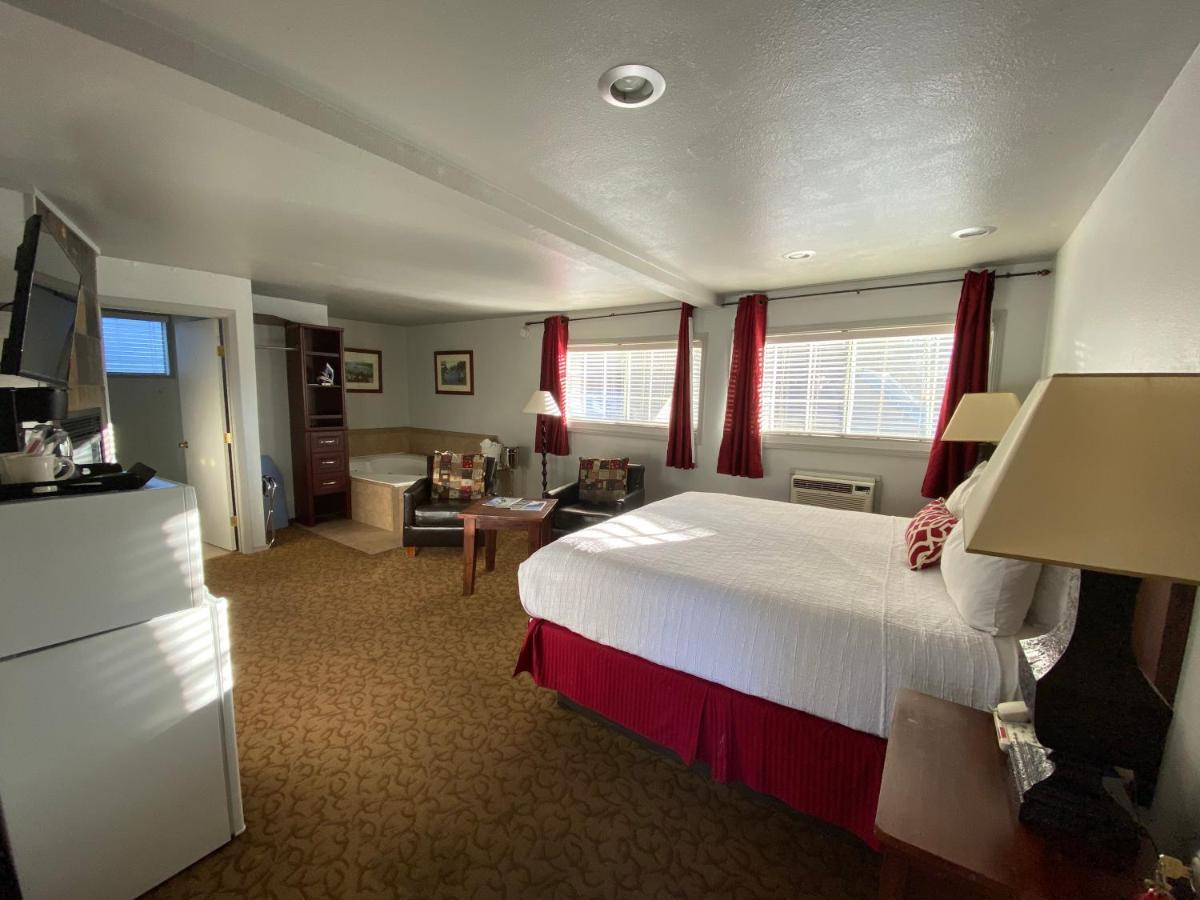 Classic King Room with Spa Bath