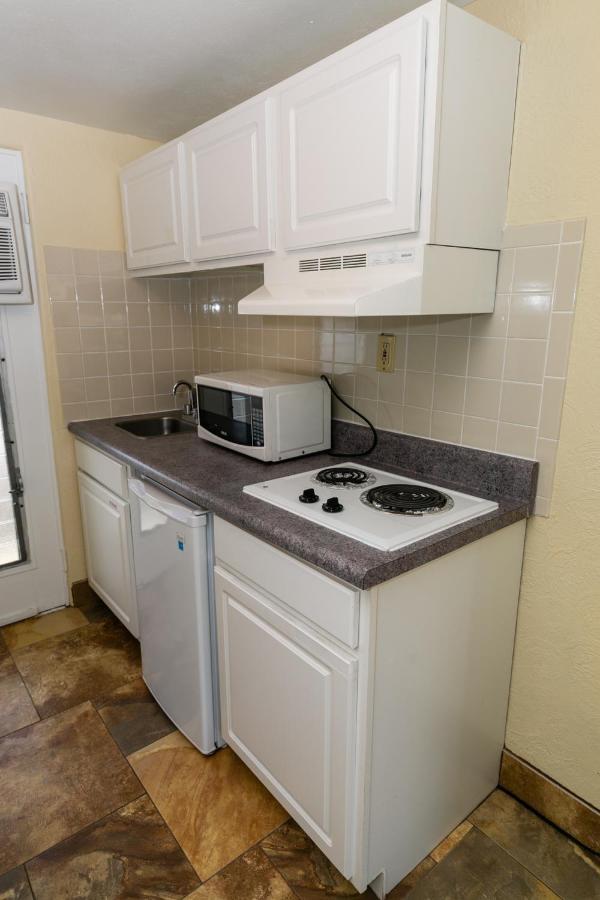 King Suite,966754915:JPEG