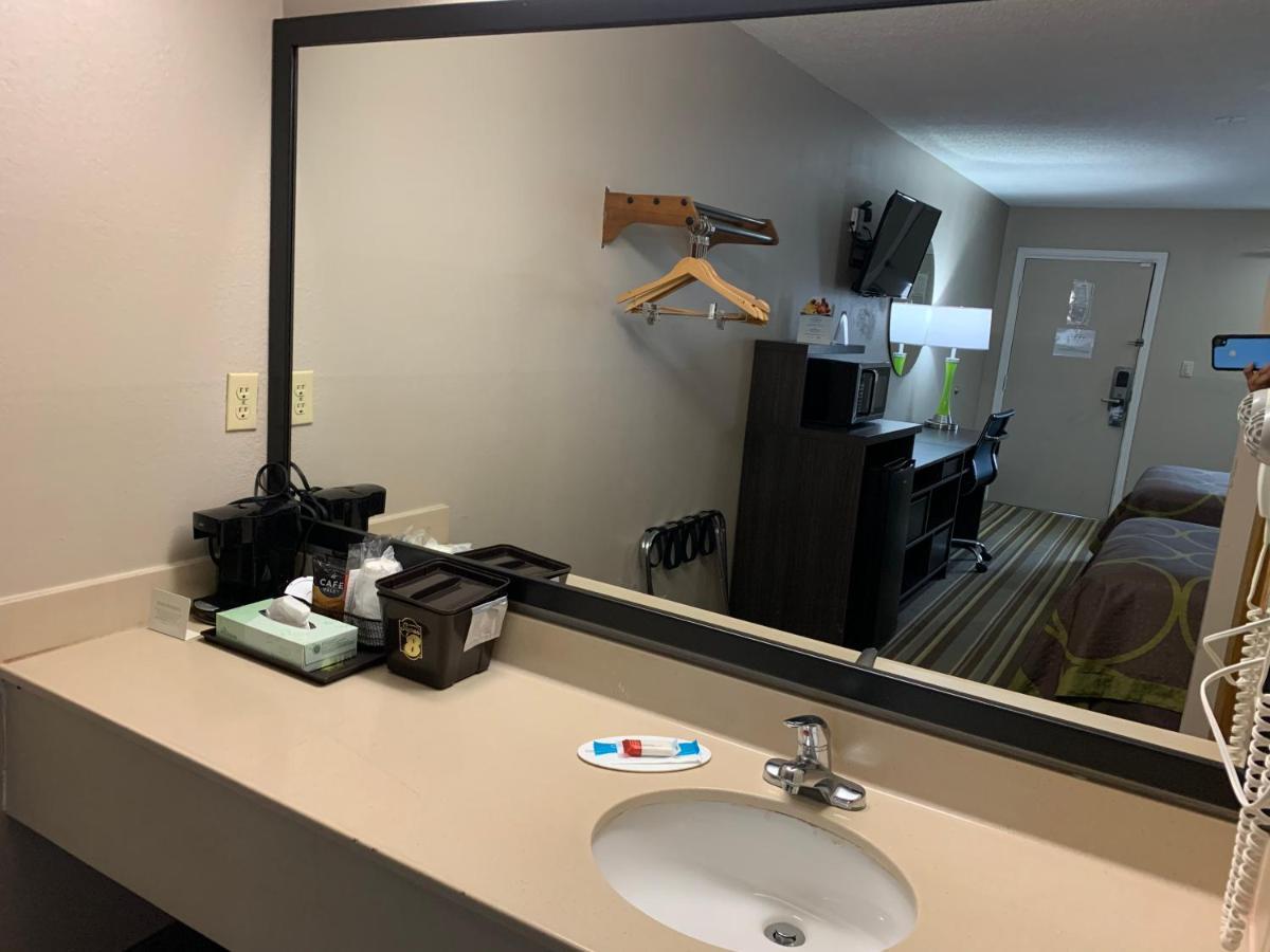 Double Room with Two Double Beds - Non-Smoking
