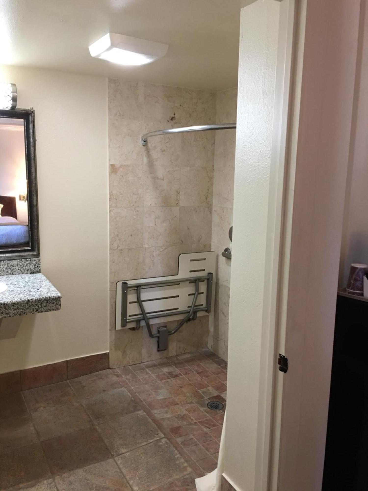 Queen Room - Disability Access,1038662809:JPEG